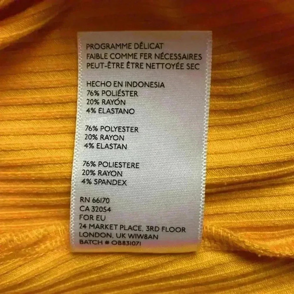 Urban Outfitters Tessa Tie Front Crop Top Size Large - Picture 9 of 9